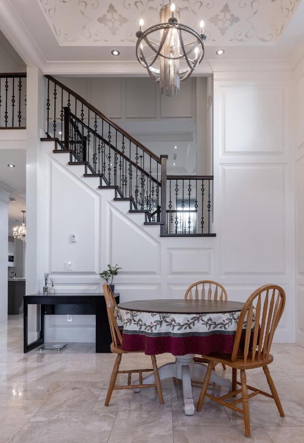 Luxurious Private Rooms In Ричмънд Екстериор снимка